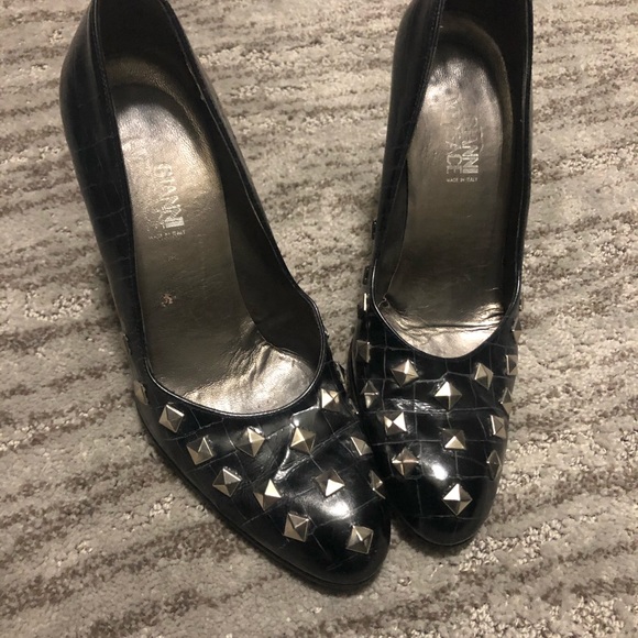 Gianni Versace Leather Studded Heels - Picture 8 of 8